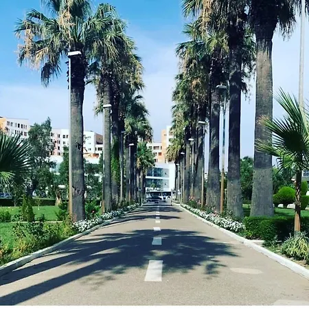 Amaris * Durrës